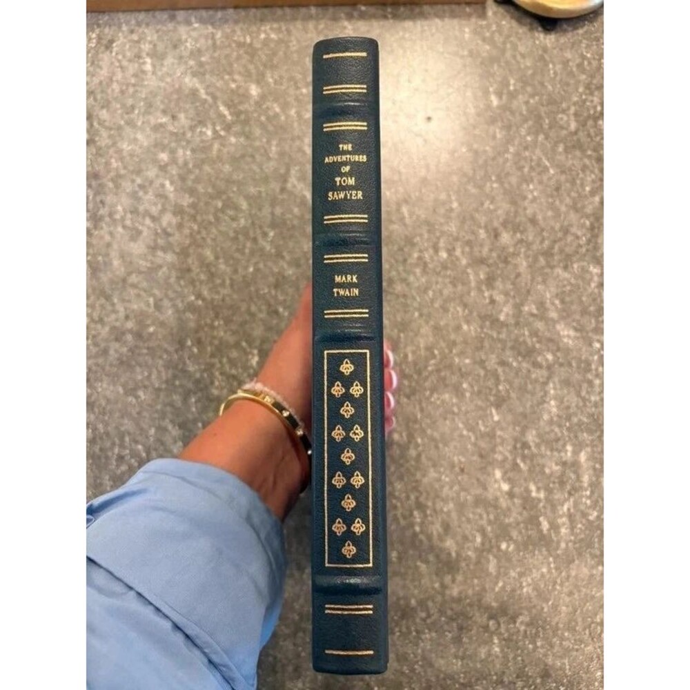 The Adventures of Tom Sawyer by Mark Twain (1983 Franklin Collector's Edition)
